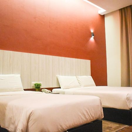 Eastville Residence Kuantan Bagian luar foto