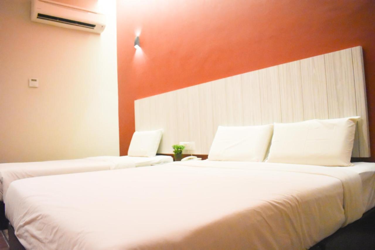 Eastville Residence Kuantan Bagian luar foto