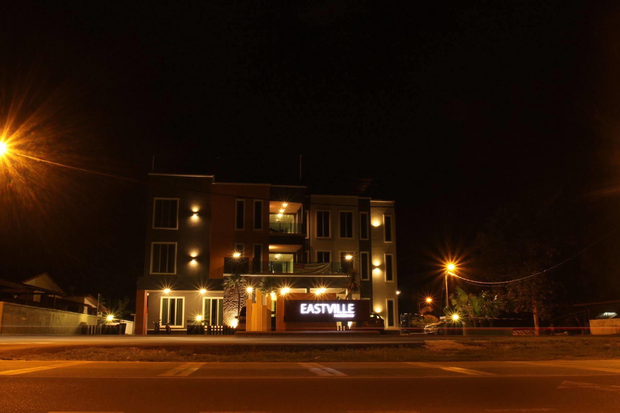 Eastville Residence Kuantan Bagian luar foto